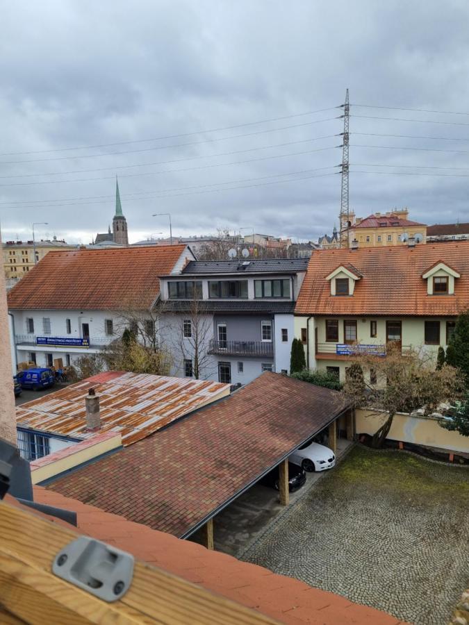 Galerie Vila Lucia 5 -Loft Apartman Plzeň Eksteriør billede